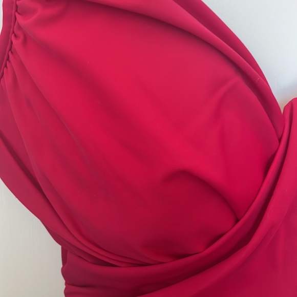 Miraclesuit Rock Solid Revele one piece swimsuit 8 - Picture 2 of 11